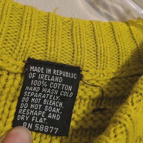 Talbots | Women's Vintage Cableknit Crewneck Sweater (Size Small) - Picture 4 of 12